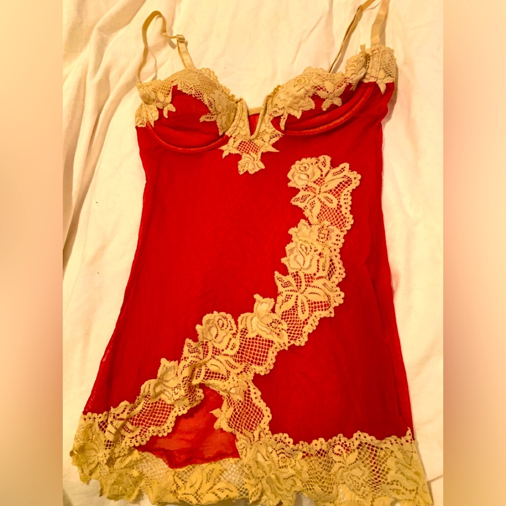 COPY - Absolutely gorgeous authentic Fredricks  of Hollywood sexy lingerie M